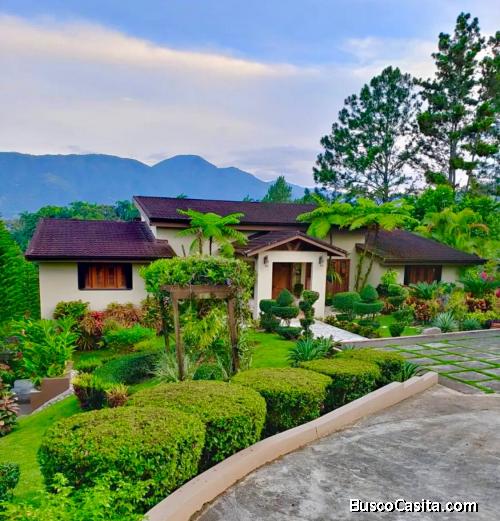 VILLA CON AMPLIO TERENO DE VENTA EN JARABACOA