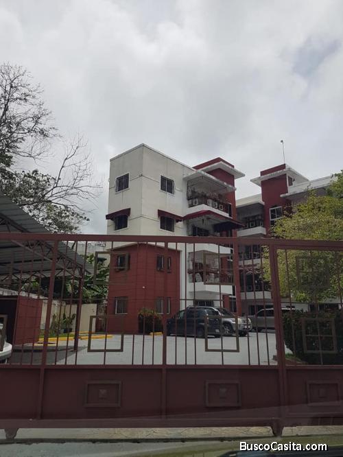 ALQUILO APARTAMENTO EN PRADO ORIENTAL
