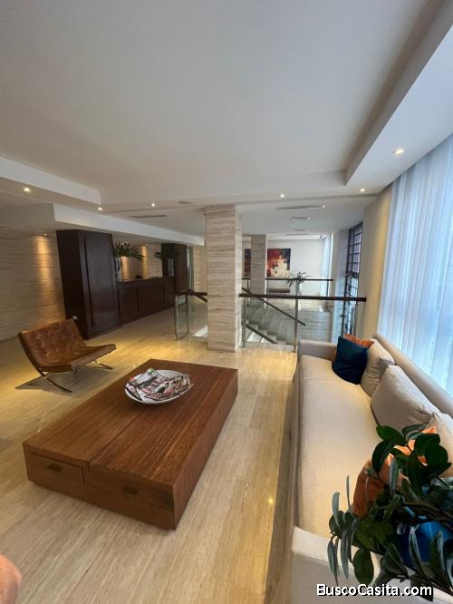  Apartamento En Venta  En Naco Piso Alto ; Idi: 138920