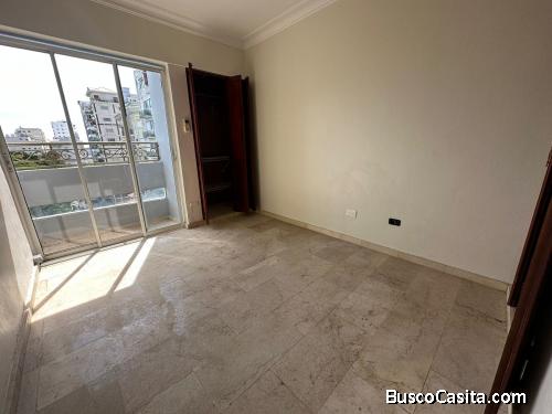 VENDO APTO EN SERRALLES DE OPORTUNIDAD, 3 HABS., 180 Mts.2