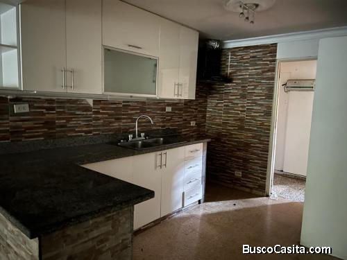 ALQUILO APARTAMENTO EN NACO
