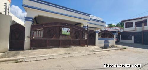 En Venta Casa En Jardines Del Rey , Santiago ; Idi: 139249