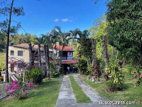 VILLA DE VENTA EN JARABACOA