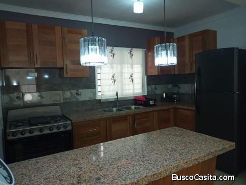 Alquilo Moderno Apartamento amueblado Altos de Alameda
