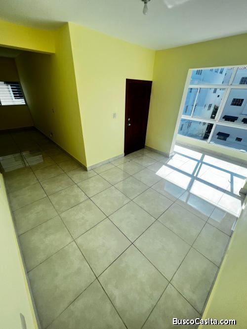 Apartamento en Alquiler en el Sector el Millón