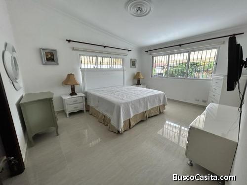 ALQUILO APARTAMNETO EN BELLA VISTA CON LINEA BLANCA