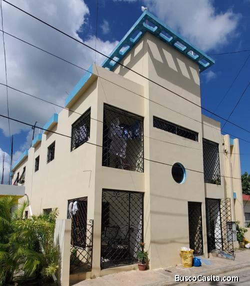 Edificio de Apartamentos con 6 Unidades en Venta.                   