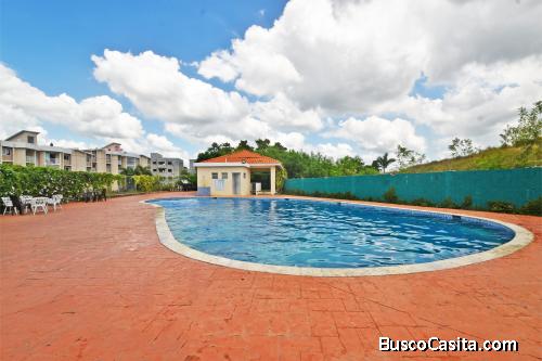 Apartamento con Piscina