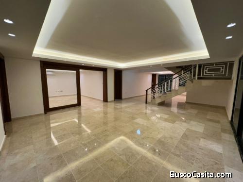CASA EN ALQUILER EN BELLA VISTA CALLE HELIOS 580MTZ