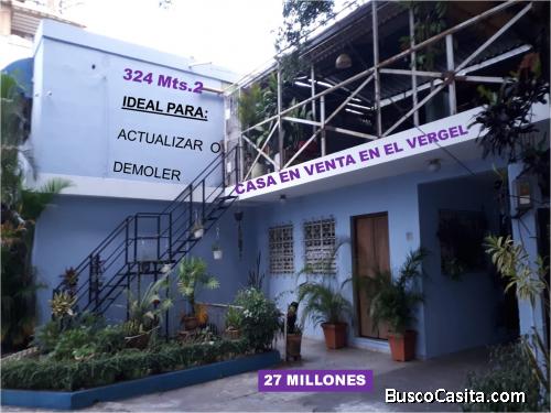 VENDO CASA DE 2 NIVELES  PARA VIVIRLA  O DEMOLER EN EL VERGEL, 324 Mts.2