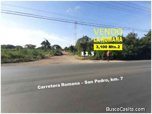 ATENCION ROMANA:  VENDO SOLAR  de 3,100 Mts.2 en el Km. 7 de la Carretera vieja
