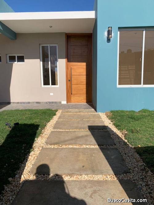 Casa En Venta Nueva De 3 Habitaciones En La Romana; Idi: 134712