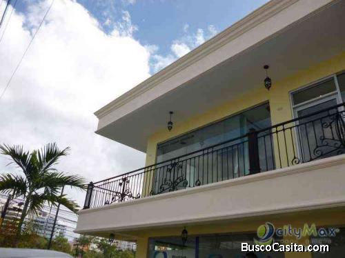 Local Con Frente Comercial En Alquiler En El Julieta; Idi: 77232