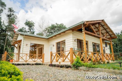 Villa En Venta En Proyecto Vacacional En Bayaguana; Idi: 140670