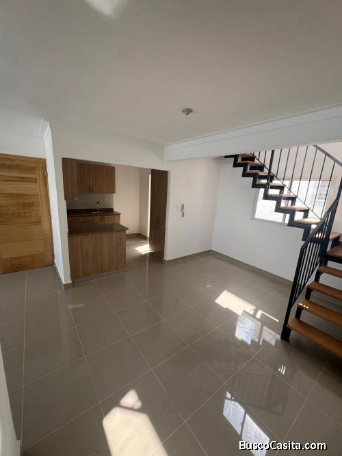 Penthouse en Alquiler en Res Altos de la Colombia