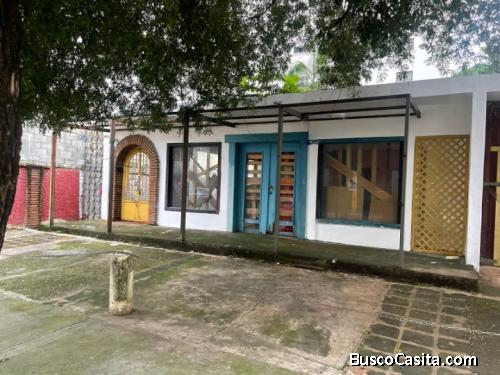 Local Comercial Con Vocacion De Centro Medico Clinica; Idi: 140871