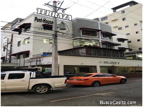 VENDO PENTHOUSE DE 2 NIVELES, 215 MTS.2,  REMODELADO EN MIRADOR SUR