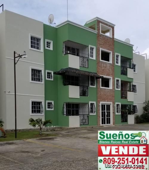 Sueños Bienes Raíces Real Estate vende un Apartamento, Segundo nivel  en Gurabo,  Santiago,  Rep. Do