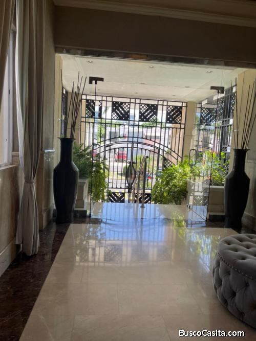 En Venta Apartamento de 3 Habitaciones  PISO ALTO  en los Cacicazgos ,Distrito nacional 