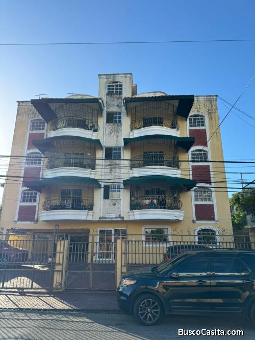 APARTAMENTO EN ALQUILER