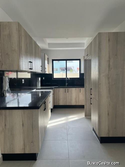 Apartamento Listo Para Entrega 2do Nivel Urb. Real ; Idi: 142097