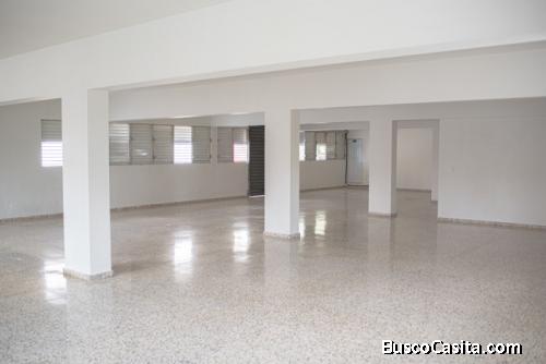  Alquilo Local Comercial En Renta En Evaristo Morales ; Idi: 142190