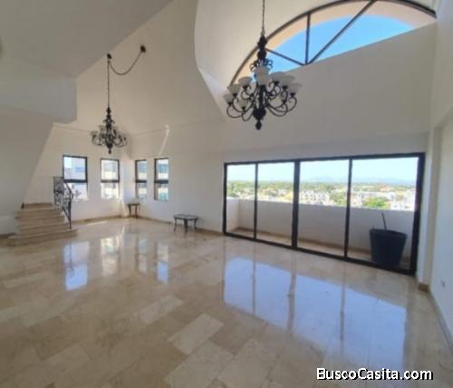 Alquilo Penthouse en Arroyo Hondo Viejo