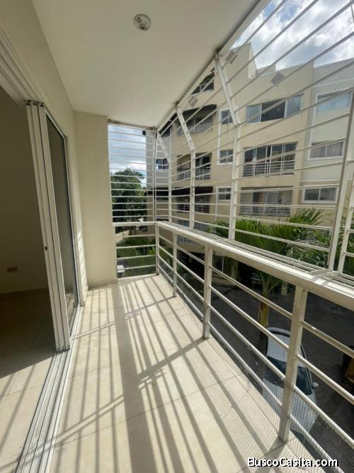 Apartamento en alquiler  con excelente vista, y buena localizacion, En Villa Marina 