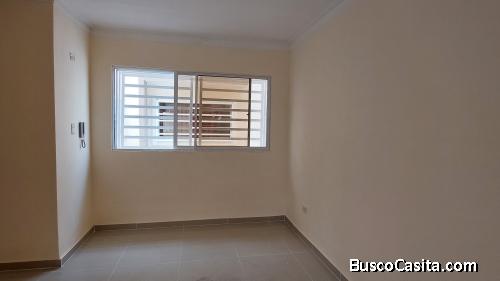 En Autopista San Isidro Renta de residenciales de 3 piezas 