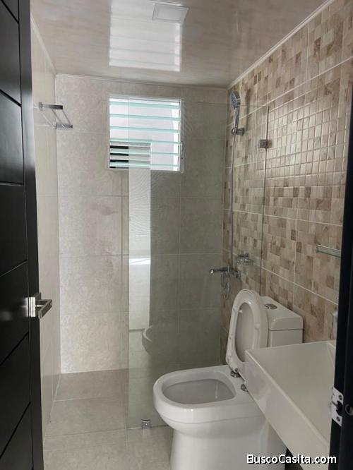 Disponibilidad Costo de  2 Dormitorios   1 y 2 Marquesinas  En Santo Domingo Este
