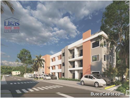 PROYECTO DE APTOS, VILLAS Y SOLARES EN BOCA CHICA, A 5 MINUTOS DE LA PLAYA, CASI LISTOS