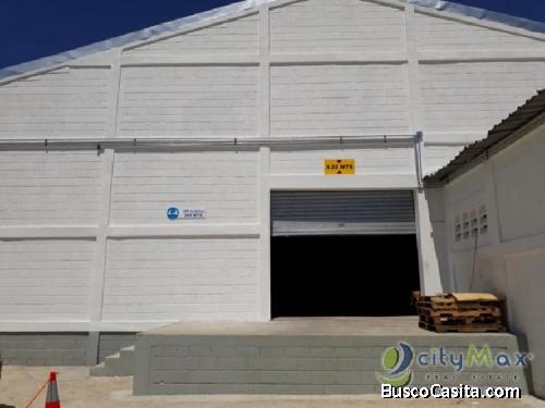 Nave Industrial en Renta en la Ave Los Beisbolistas