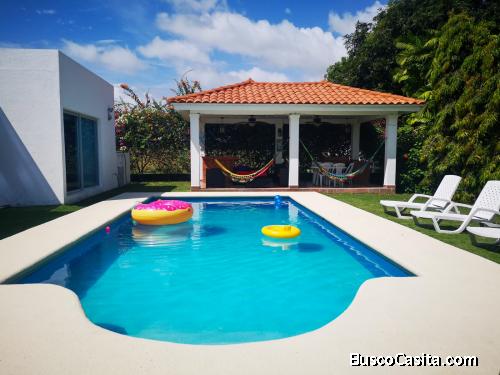 Villas, Casas, Viviendas 1 Hab  2 Baños  1 parqueo Ofertas  Arriendo y venta Downtown Punta Cana