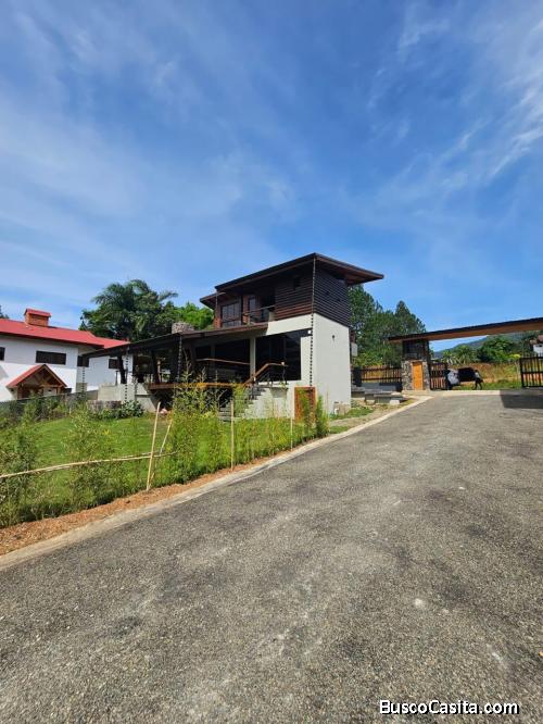 VILLA DE VENTA EN JARABACOA