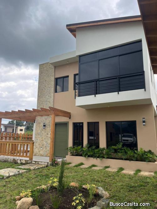 VILLA DE VENTA EN JARABACOA