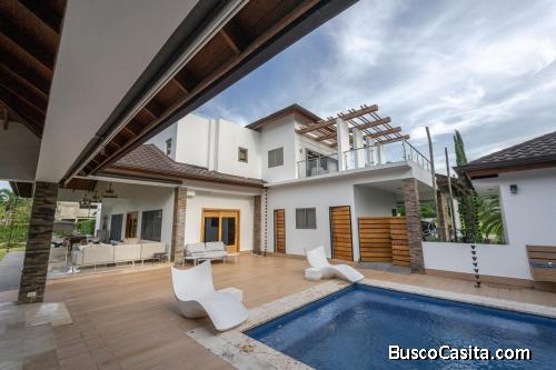 CASA DE LUJO DE VENTA EN JARABACOA