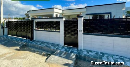 CASA MODRNA DE VENTA EN JARABCOA