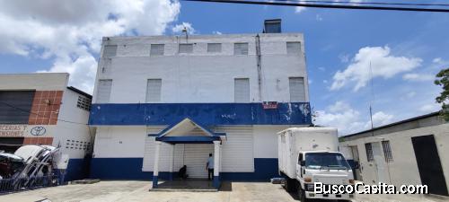 Se vende  edifico de 952.49 metro cuadrado de solar avenida estrella sadhala # 99 Santiago de l
