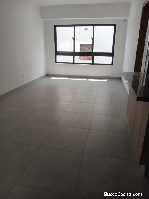 Apartamento en alquiler 1 hab en Evaristo Morales