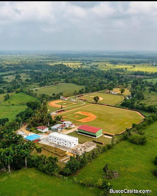 ACADEMIA DE BEISBOL DE VENTA EN SANTO DOMINGO