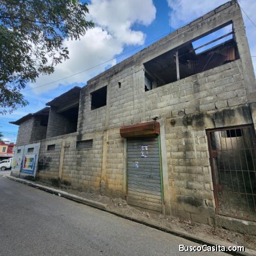 Edificio Comercial en Venta Avenida Duarte Navarrete
