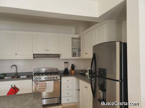 Busco alquiler de un apartamento completamente amueblado con dos habitaciones en Punta Cana
