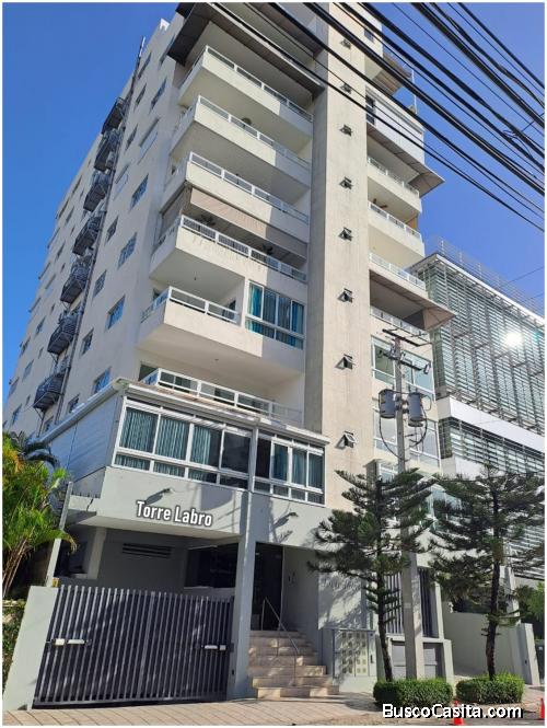 Vendo Apto en El Vergel, Torre Labro, 3 habs., 180 Mts.2, 3er. Nivel, con sus comodidades