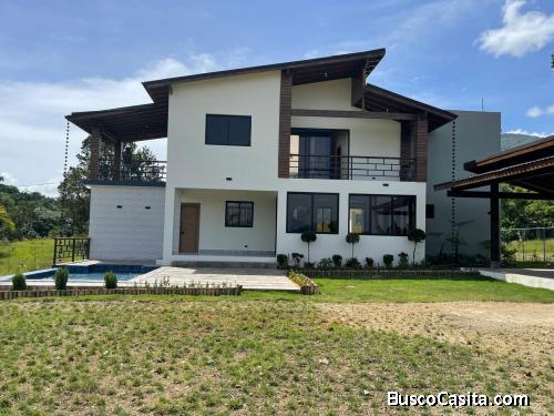 VILLA DE VENTA EN JARABACOA