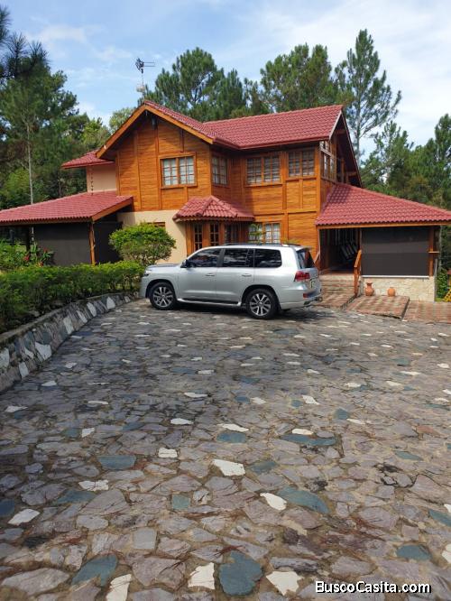 VILLA DE VENTA EN JARABACOA