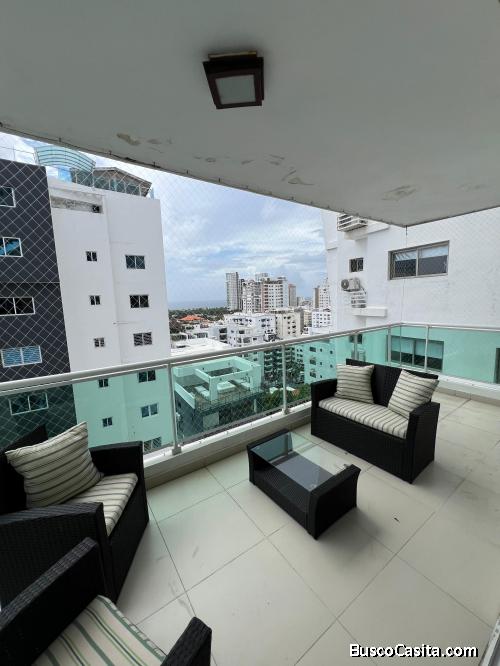 Apartamento amueblado en alquiler de 3 Habitaciones en Urbanización Real