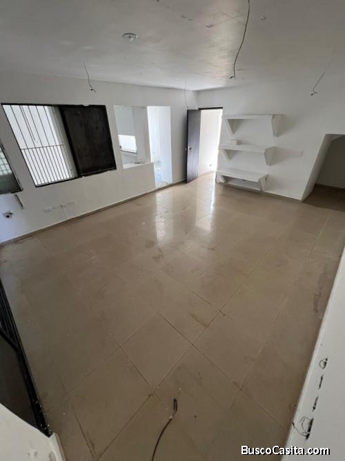 Local Comercial de 70 mts en primer nivel en Alquiler en Ens. Julieta