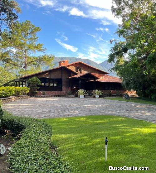 VILLA CON DOS BONGALOW DE VENTA EN JARABACOA