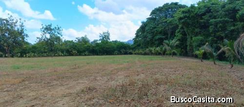 SOLARES DE VENTA EN HERMOSO PROYECTO DE BONAO