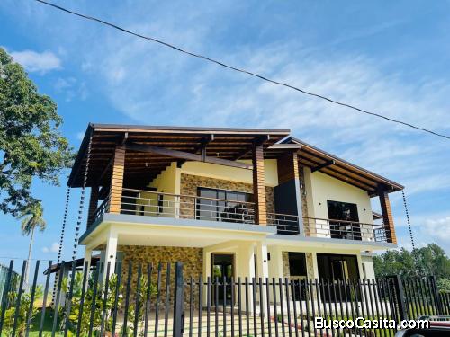 VILLA DE VENTA EN JARABACOA